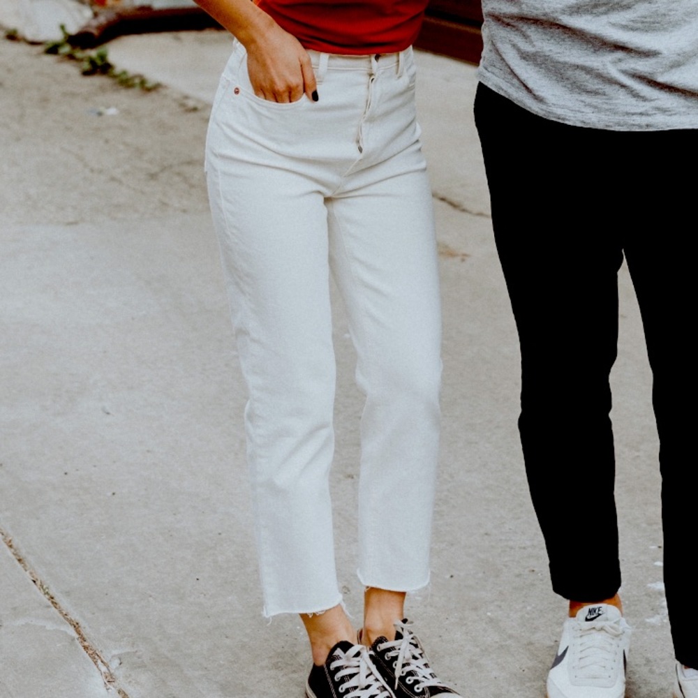 Gap Womens High Rise Cheeky Straight White Petite 0 25P Jeans